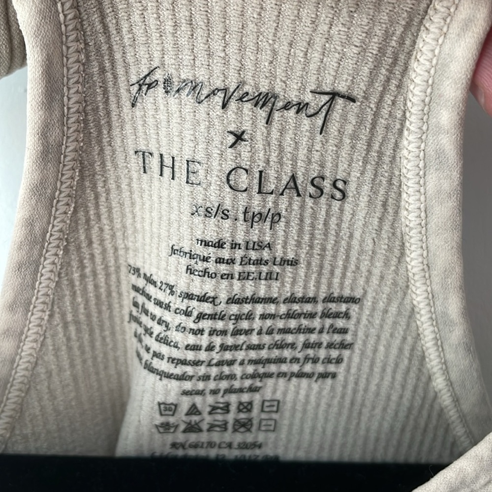 FP Movement x The Class Fitted Cropped Tank XS/S - Picture 4 of 5